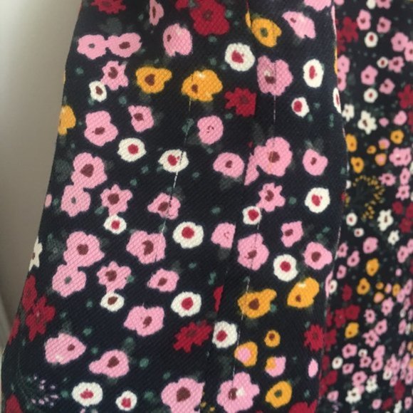 14th & Union navy spring dainty floral tank top - Picture 7 of 8